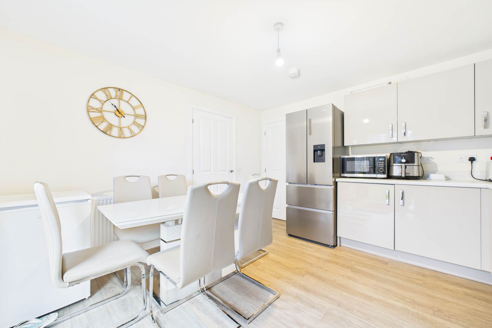 Lambourne Crescent, Coatbridge