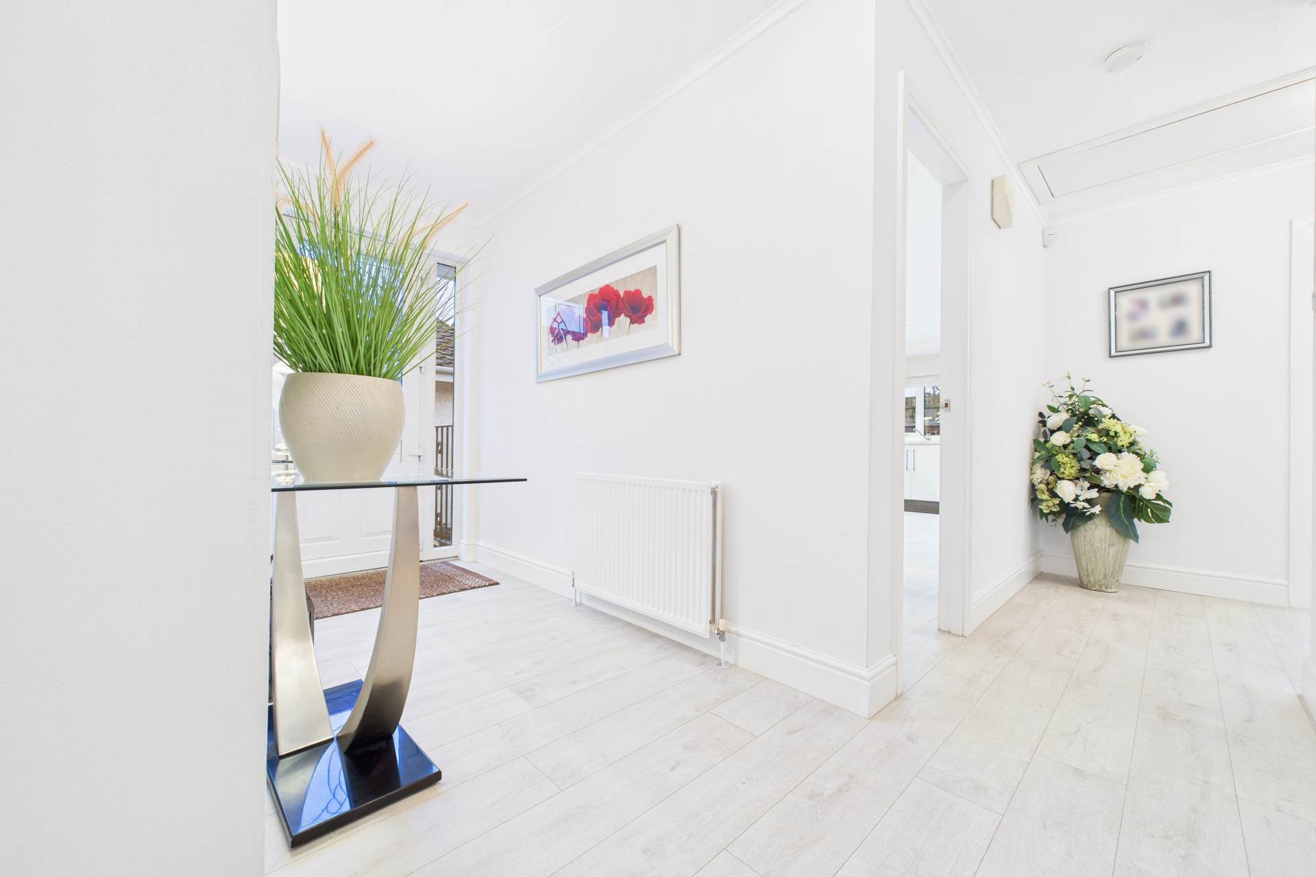 Larch Court, Blantyre