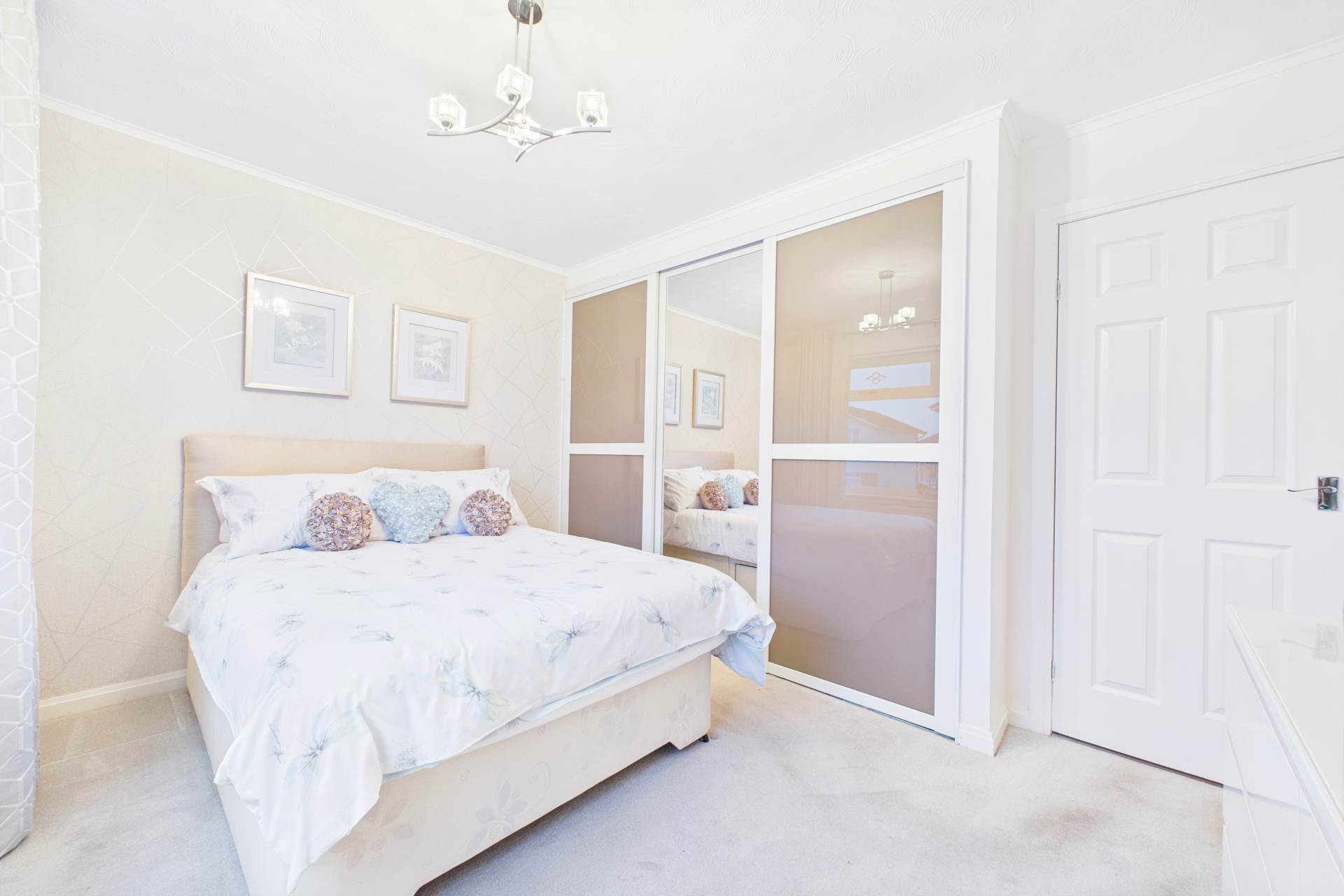 Larch Court, Blantyre