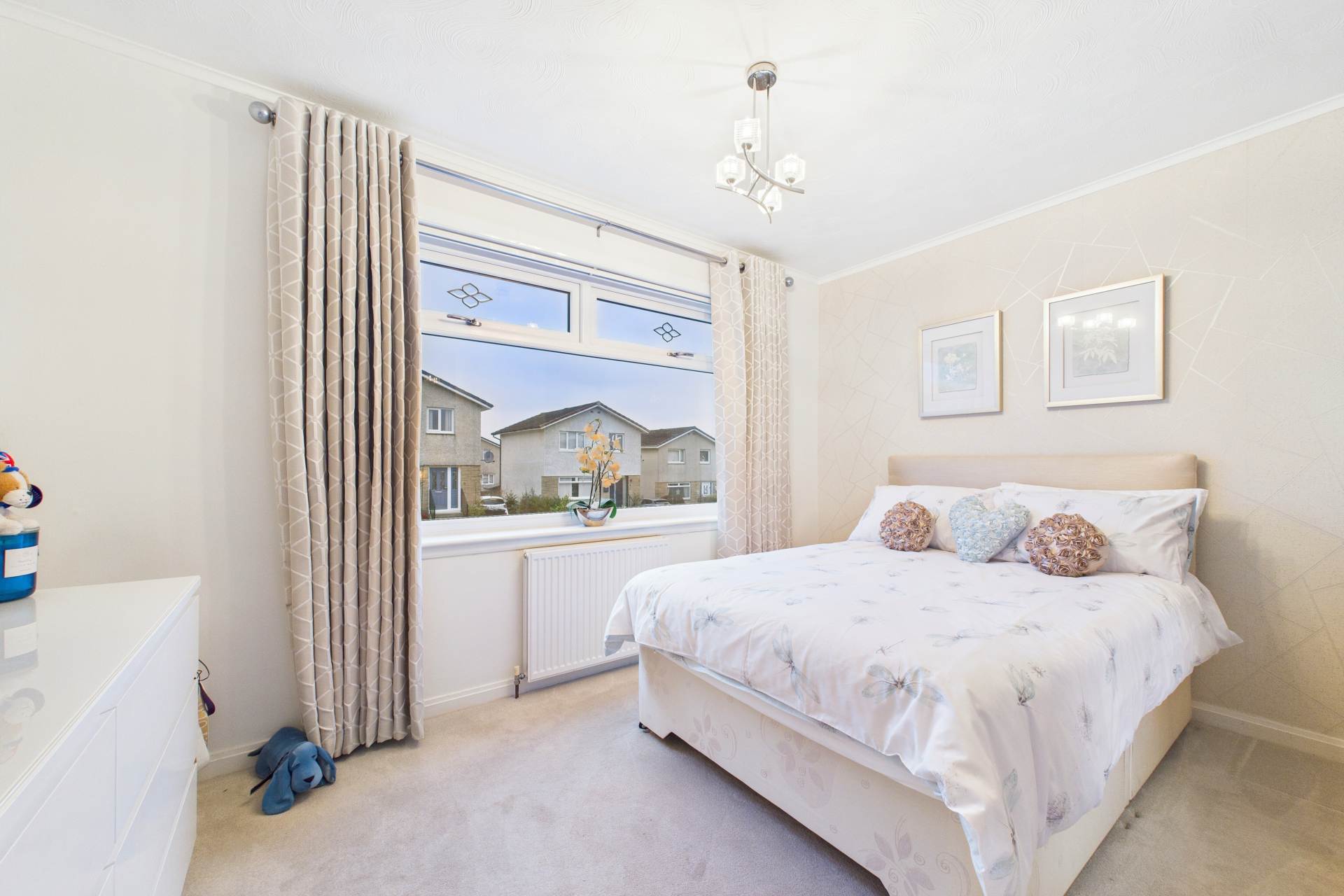 Larch Court, Blantyre