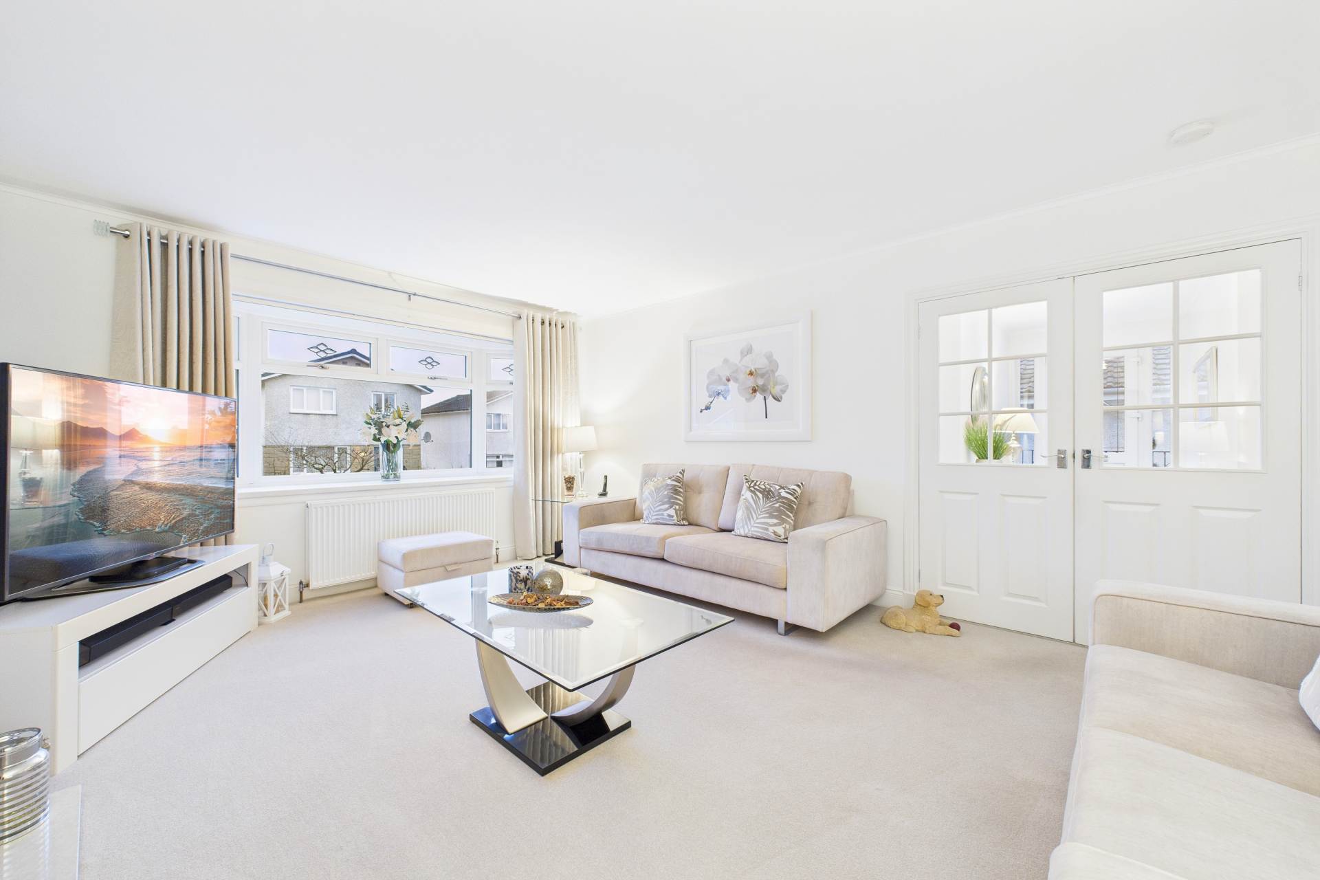 Larch Court, Blantyre