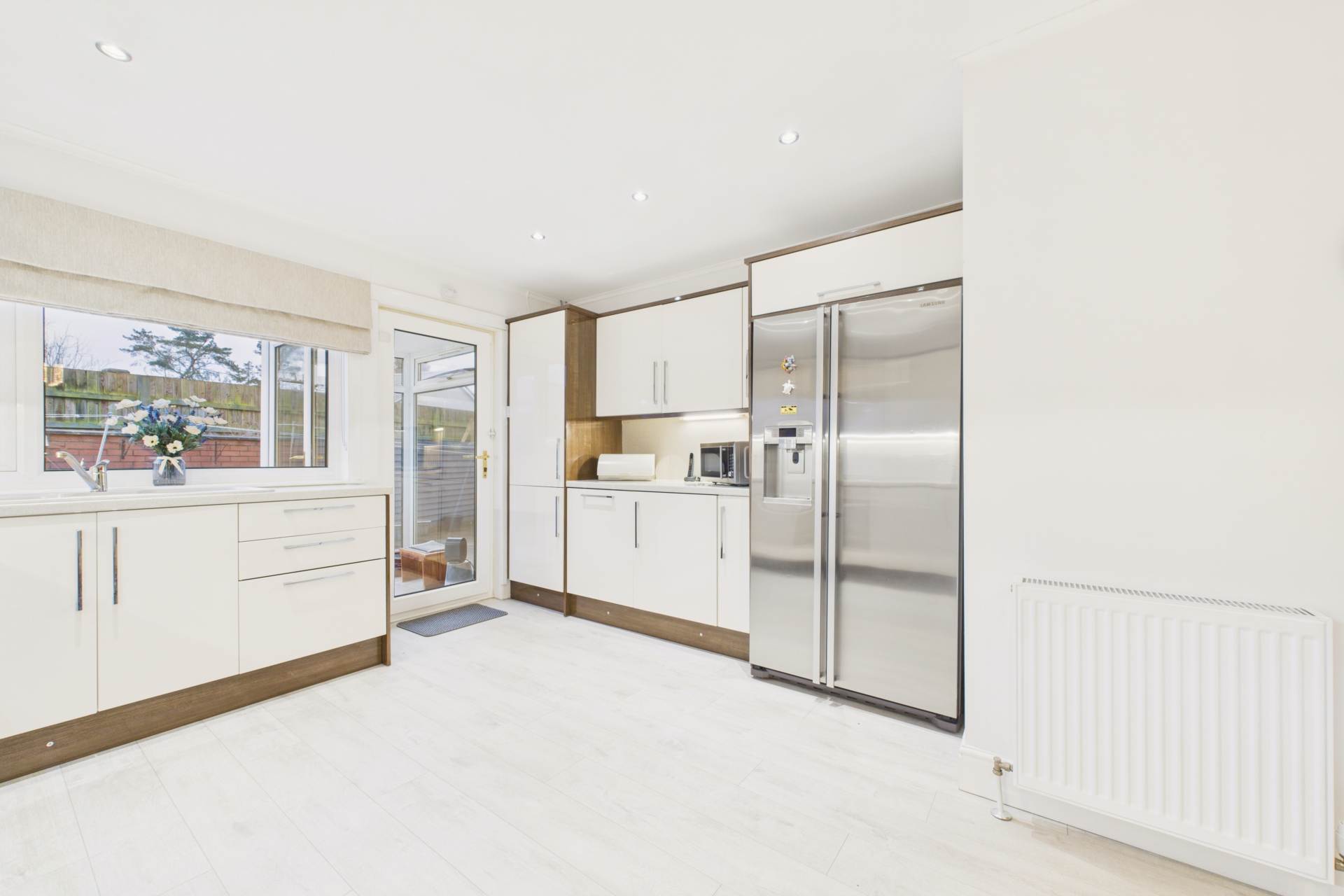 Larch Court, Blantyre