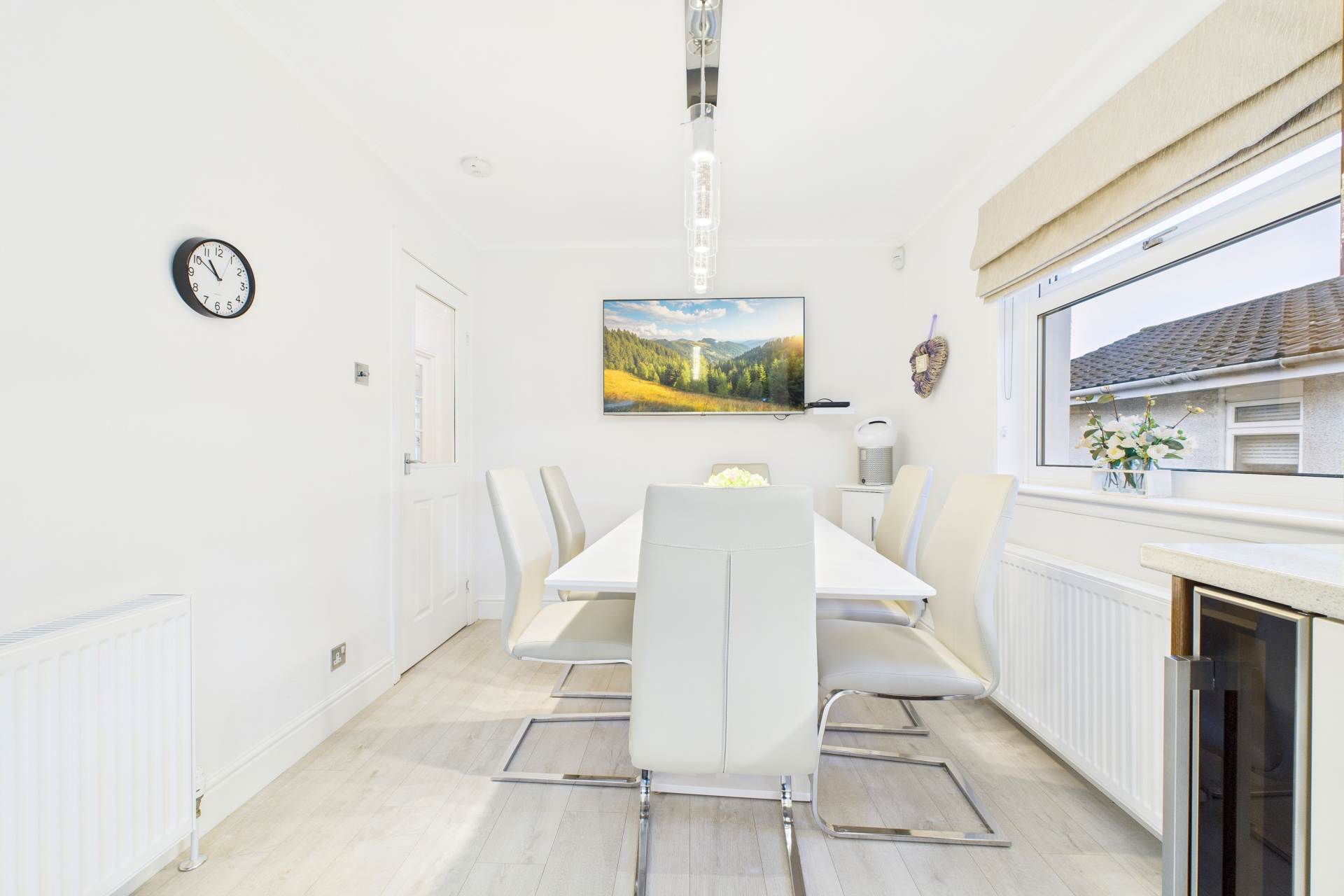 Larch Court, Blantyre