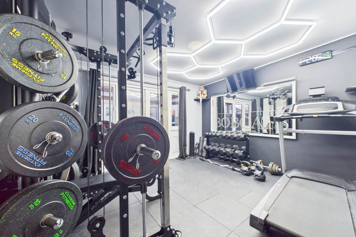 Images for Waverley Crescent, Hamilton