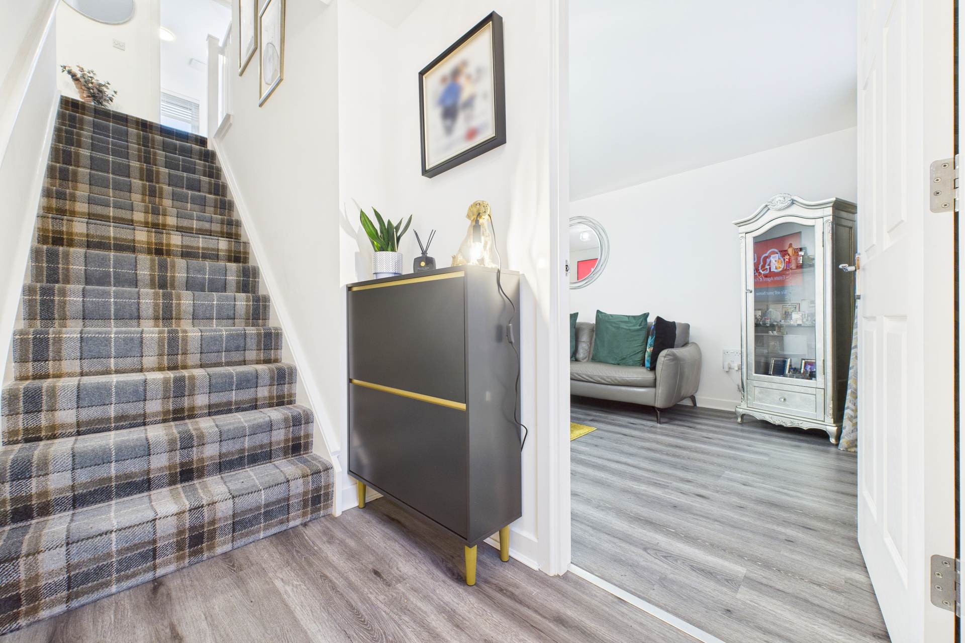 Twister Crescent, Stonehouse