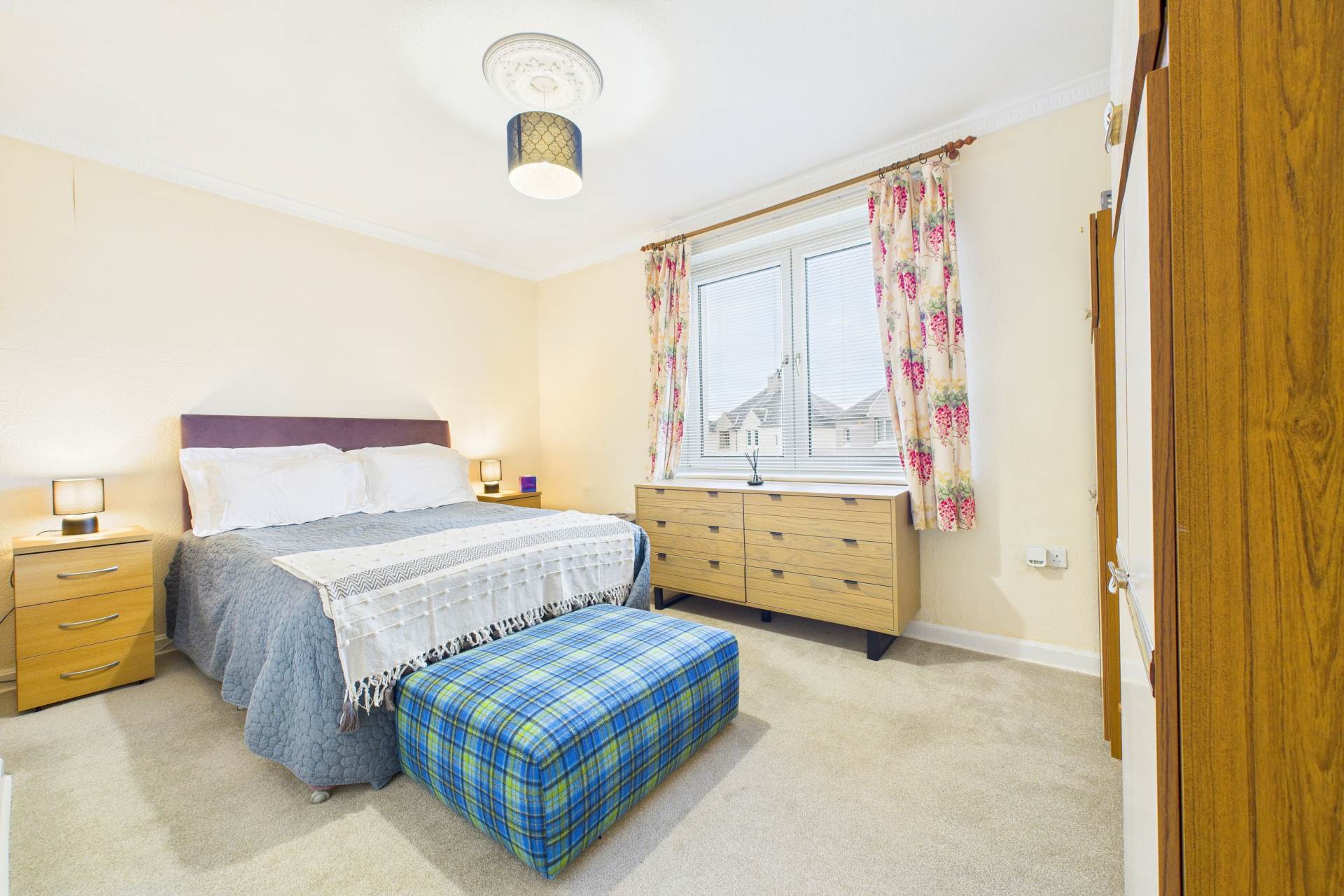 Meadowfield Place, Wishaw