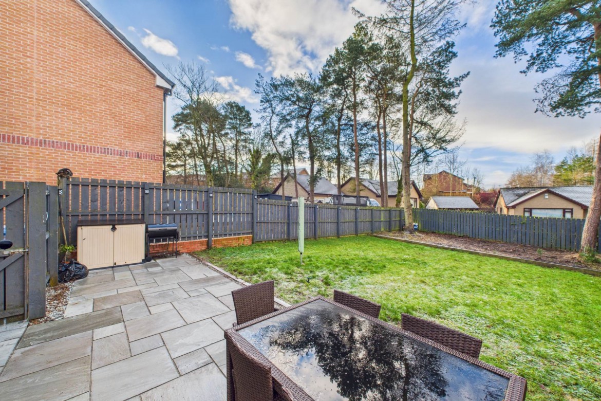 Images for Cullen Crescent, Carluke