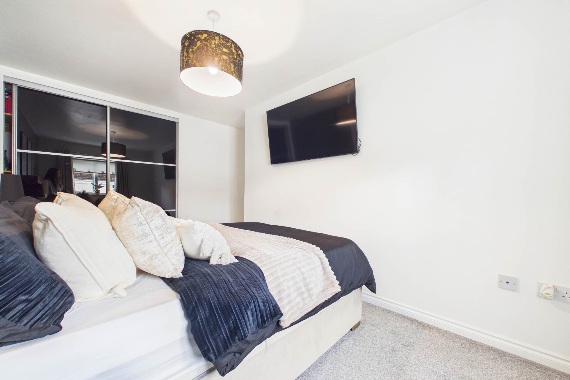 Carron Court, Cambuslang