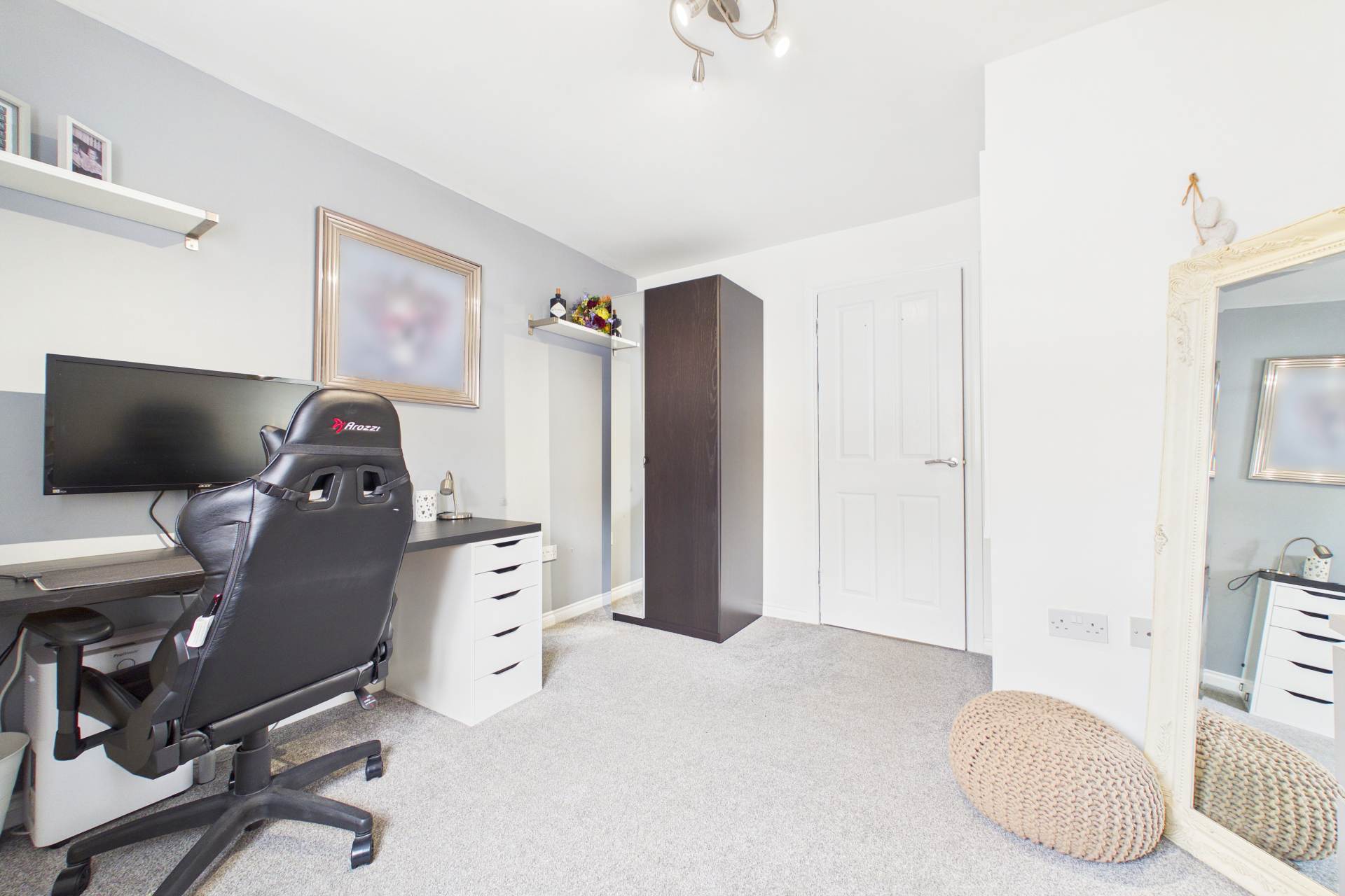 Carron Court, Cambuslang