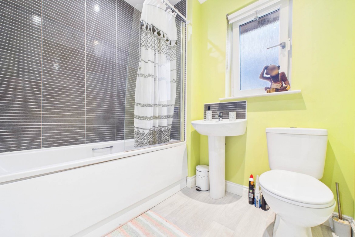 Images for Springbank Crescent, Glasgow