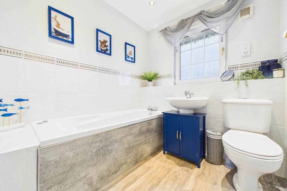 Images for Coronation Court, Motherwell