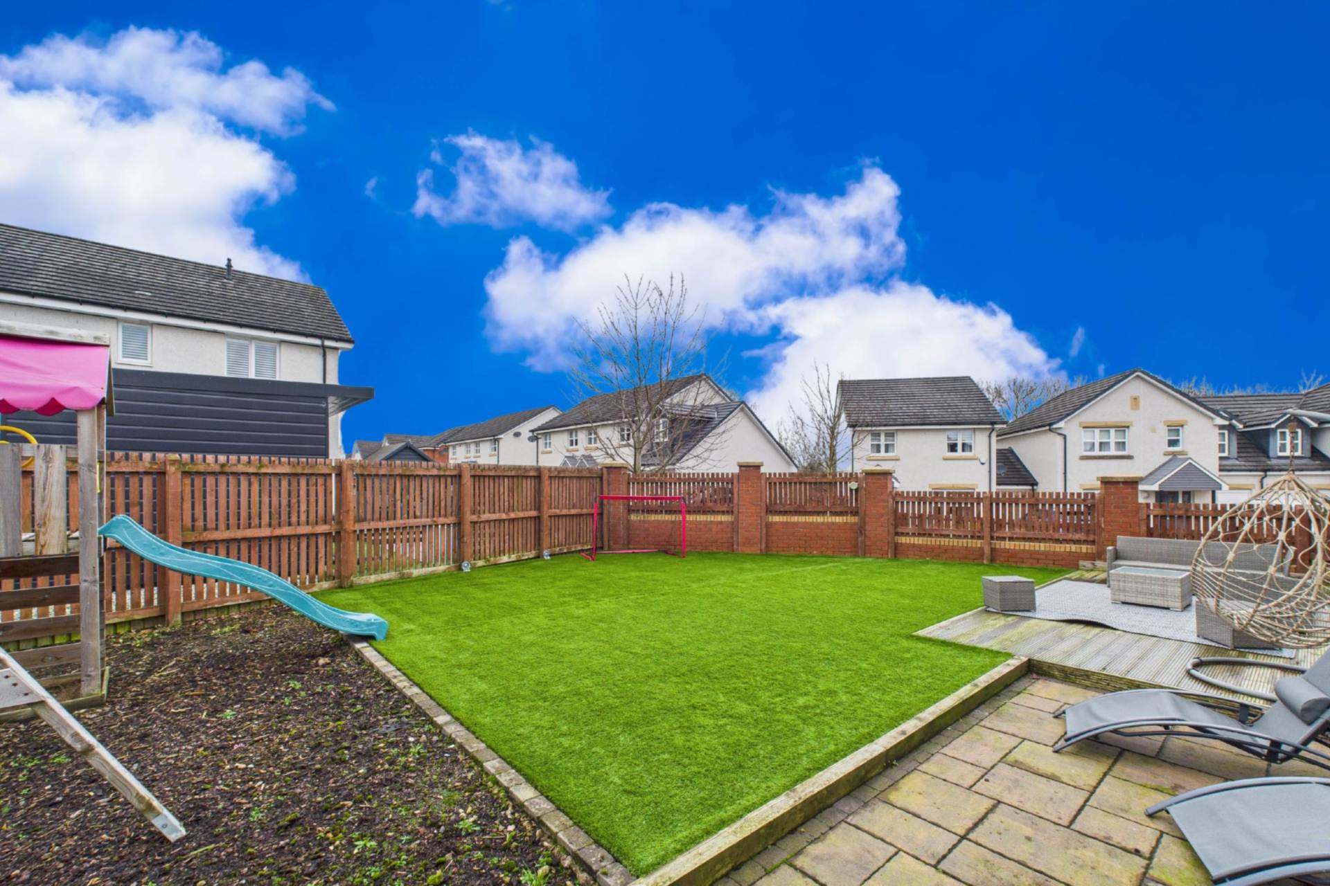 Willowburn Avenue, Motherwell