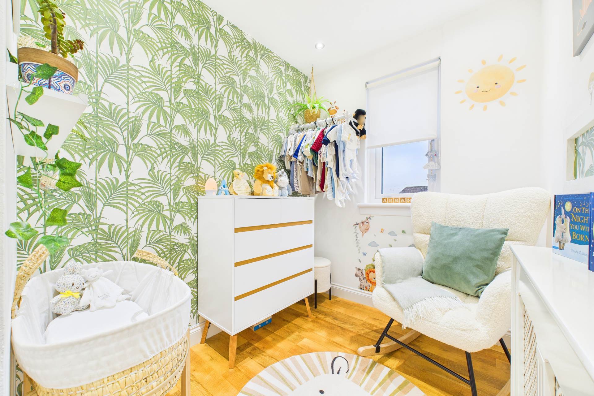 Glendeveron Way, Carfin