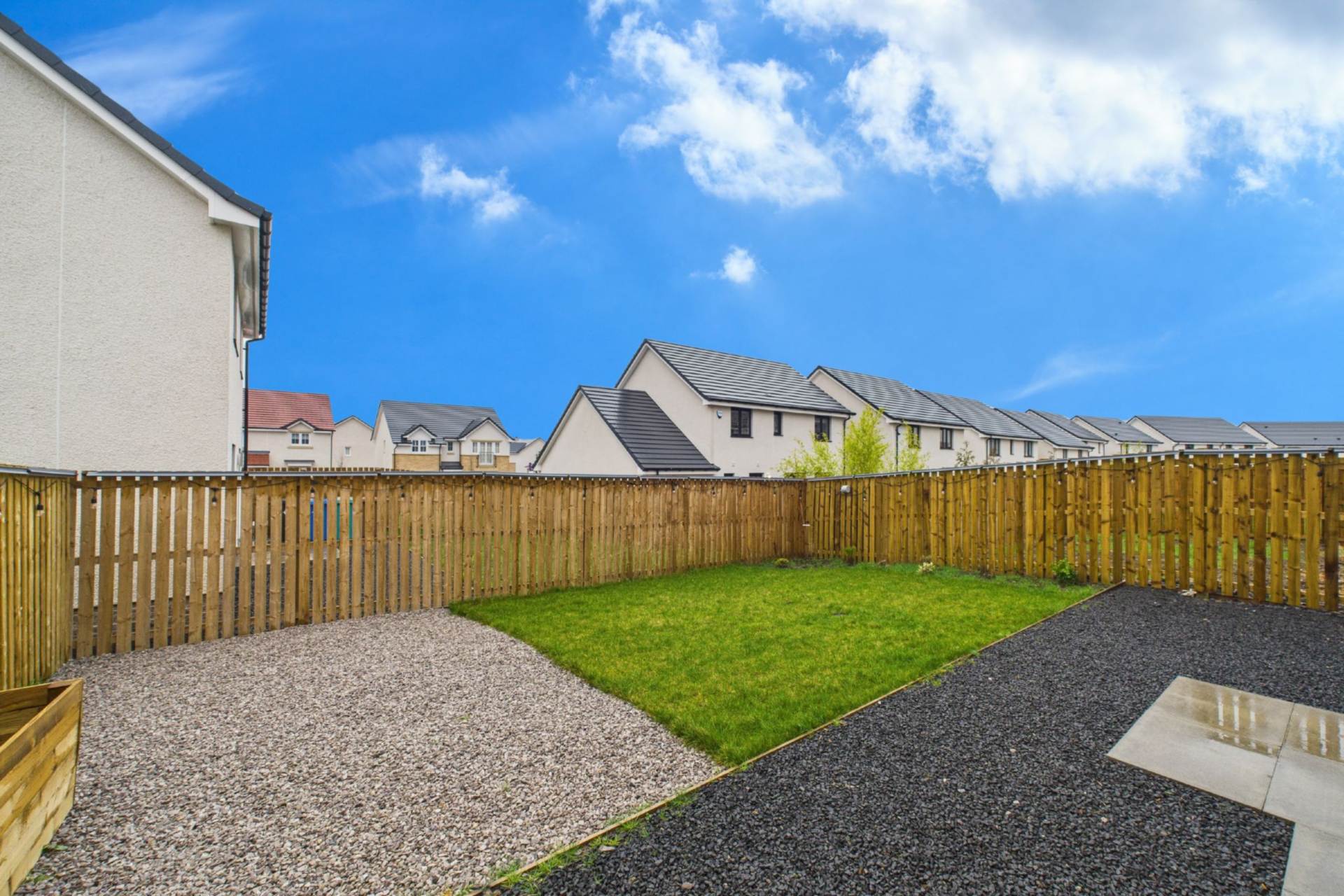 Blaker Road, Newmains