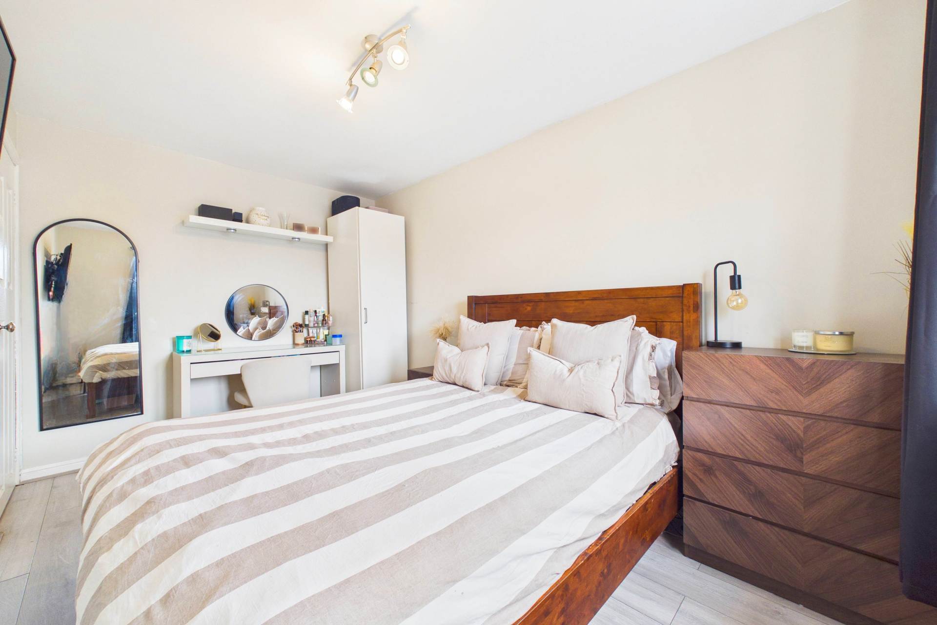 Berryhill Crescent, Netherton, Wishaw