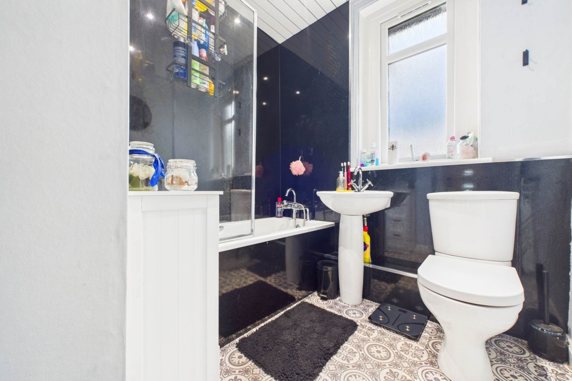 Images for Calder Drive, Stane