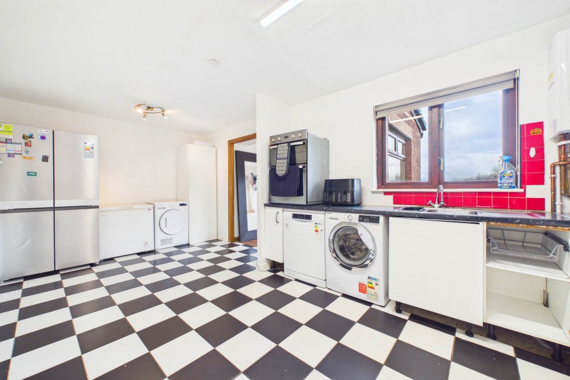 Images for Money Grove, Motherwell