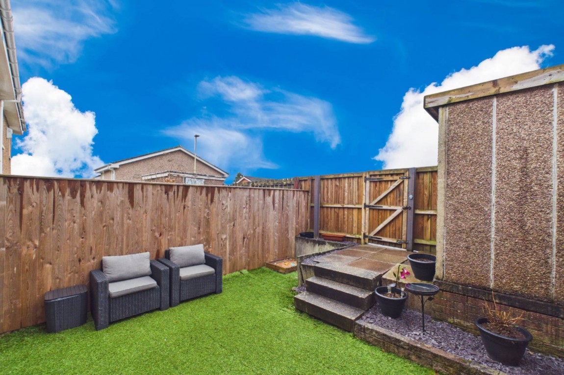 Images for Woodhead Crescent, Hamilton