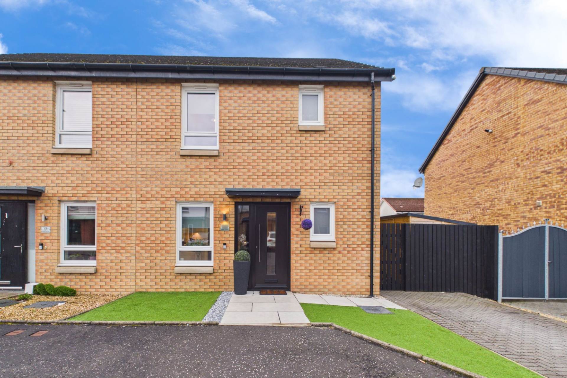 Waddell Crescent, Morningside, Wishaw