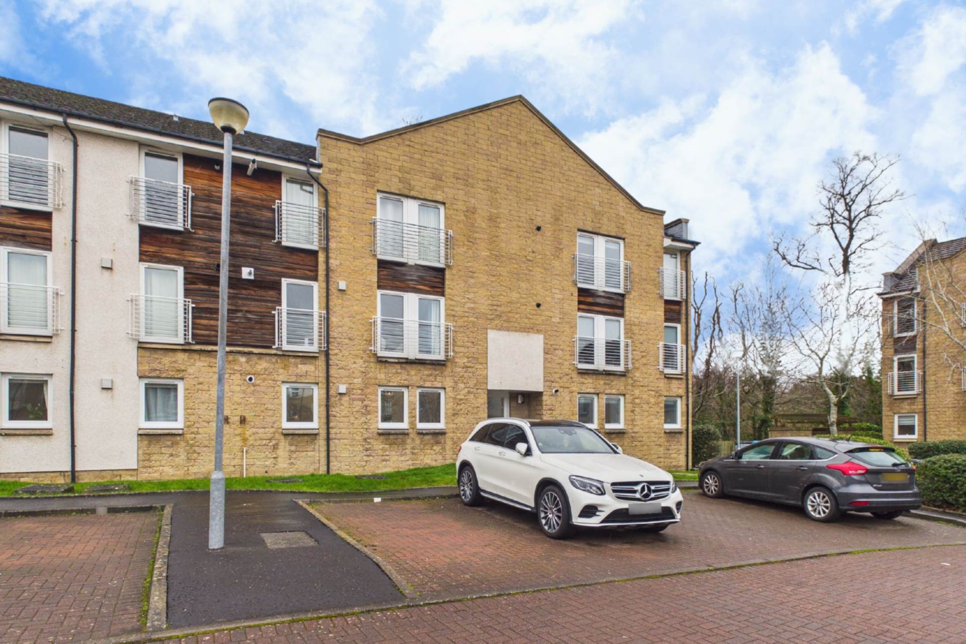 Woodburn Park, Hamilton