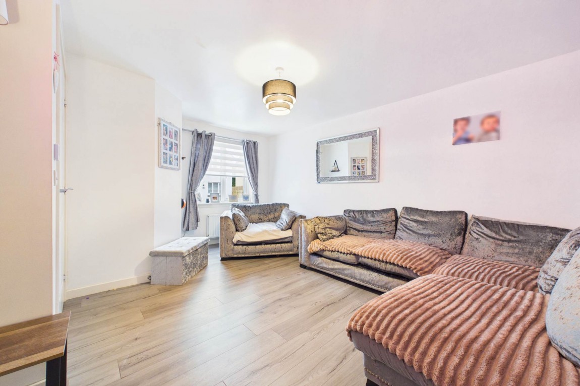 Images for Lotus Crescent, Cleland