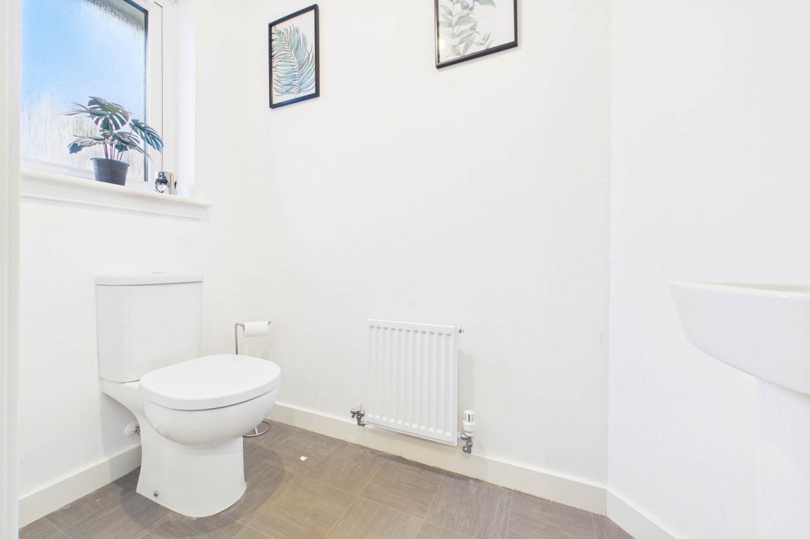 Images for Lotus Crescent, Cleland