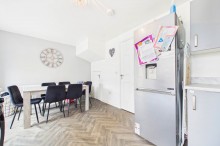 Images for Lotus Crescent, Cleland