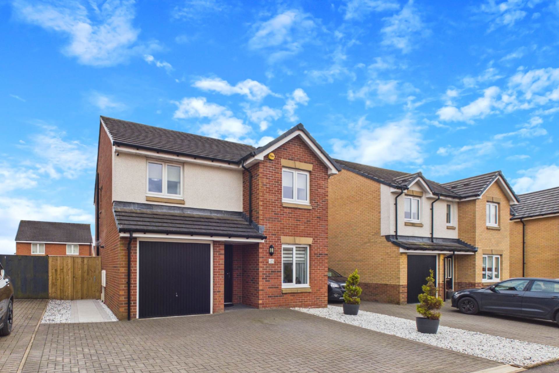 Greenlaw Path, Airdrie