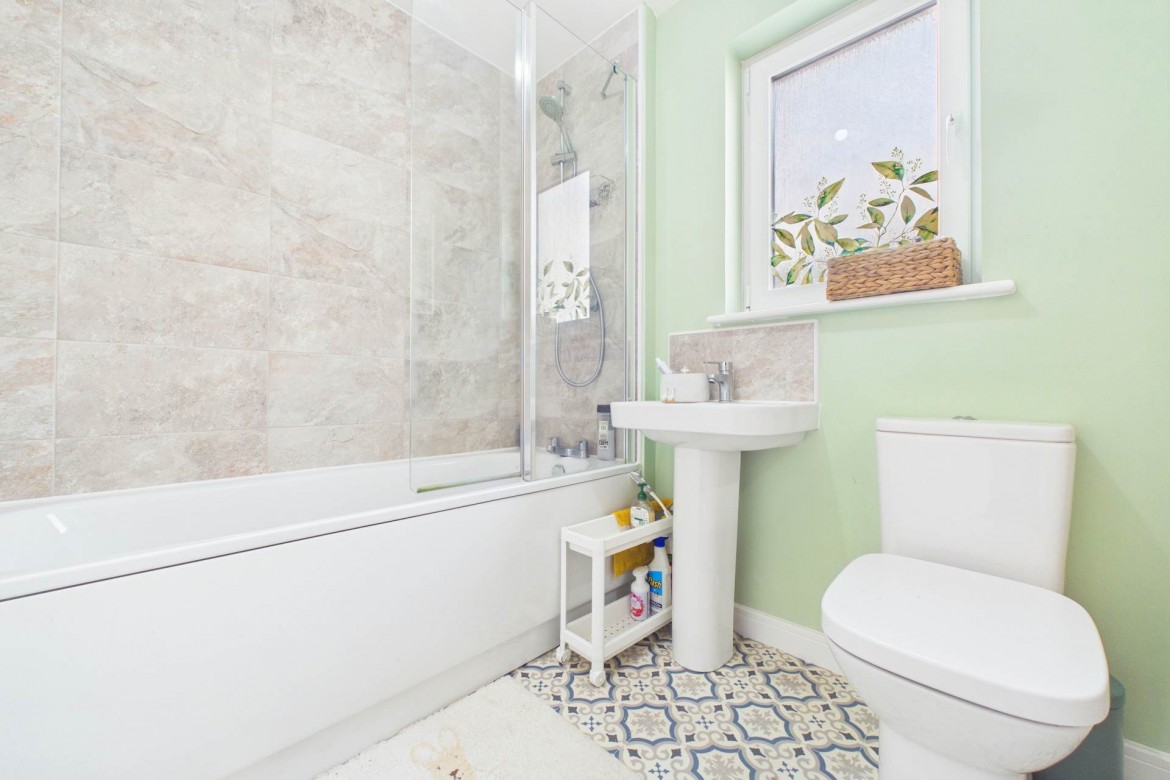 Images for Skylark Gardens, Cambuslang