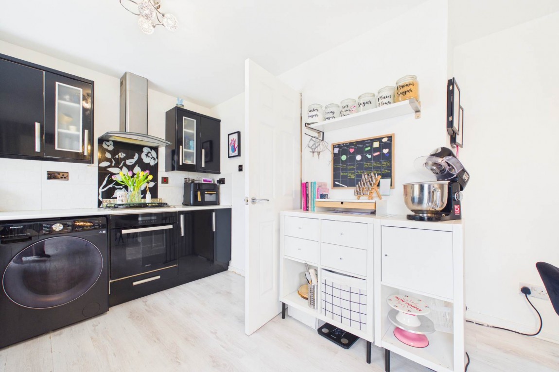 Images for Park Lane, Blantyre