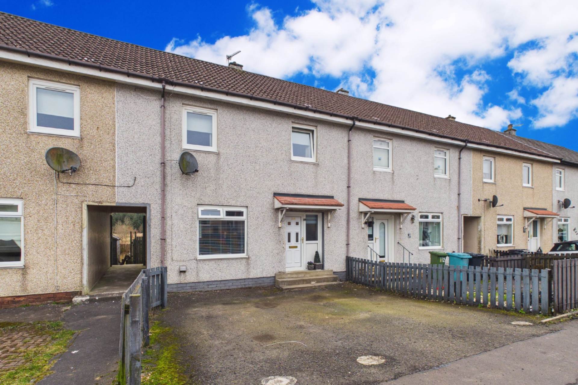 Moss Avenue, Caldercruix