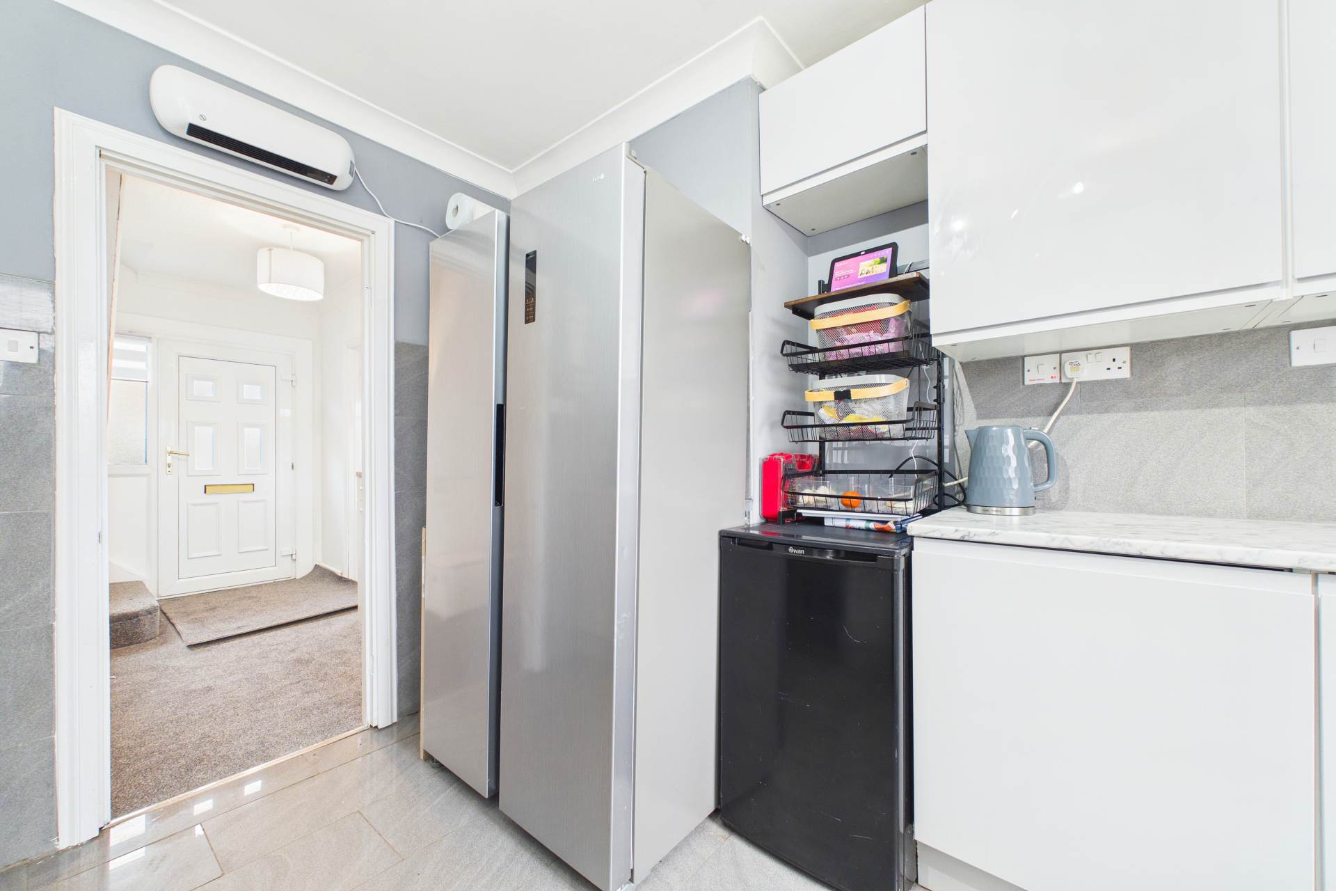 Moss Avenue, Caldercruix