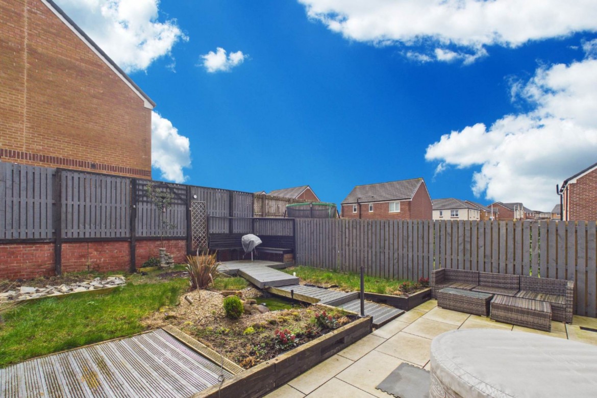 Images for Caledonian Crescent, Carluke