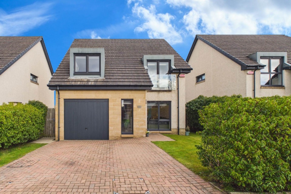 Images for Oakbank Crescent, Uddingston
