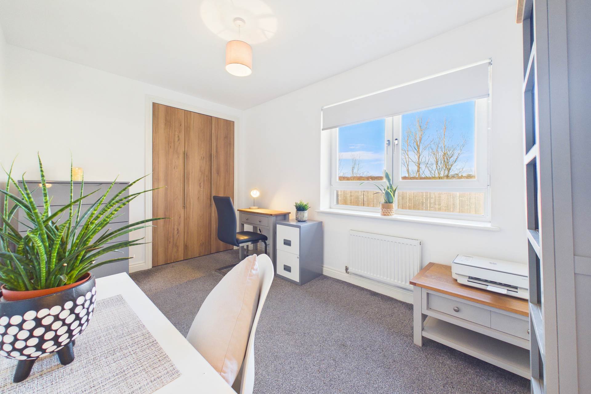 Oakbank Crescent, Uddingston