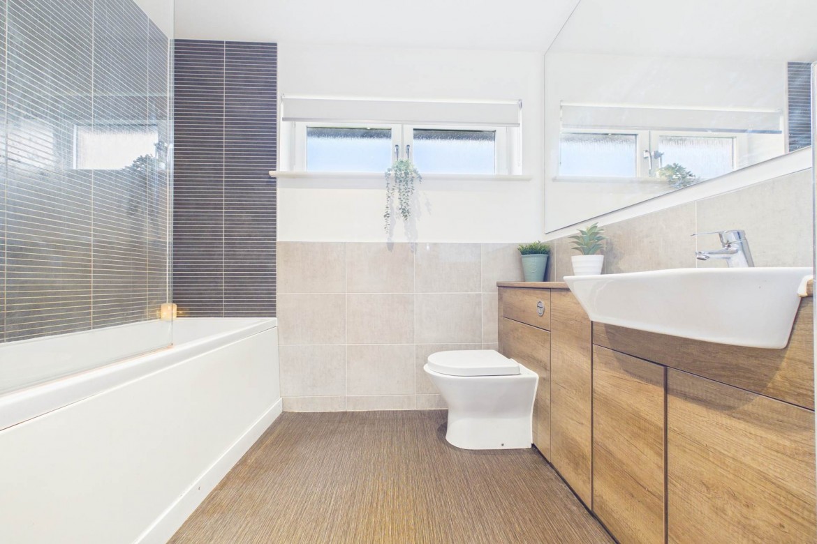 Images for Oakbank Crescent, Uddingston