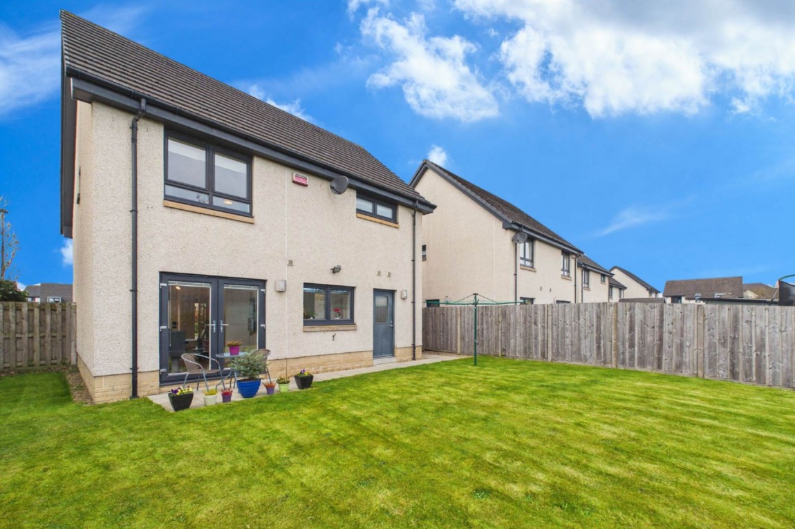 Images for Oakbank Crescent, Uddingston