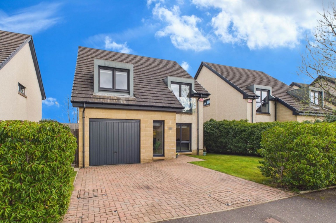 Images for Oakbank Crescent, Uddingston