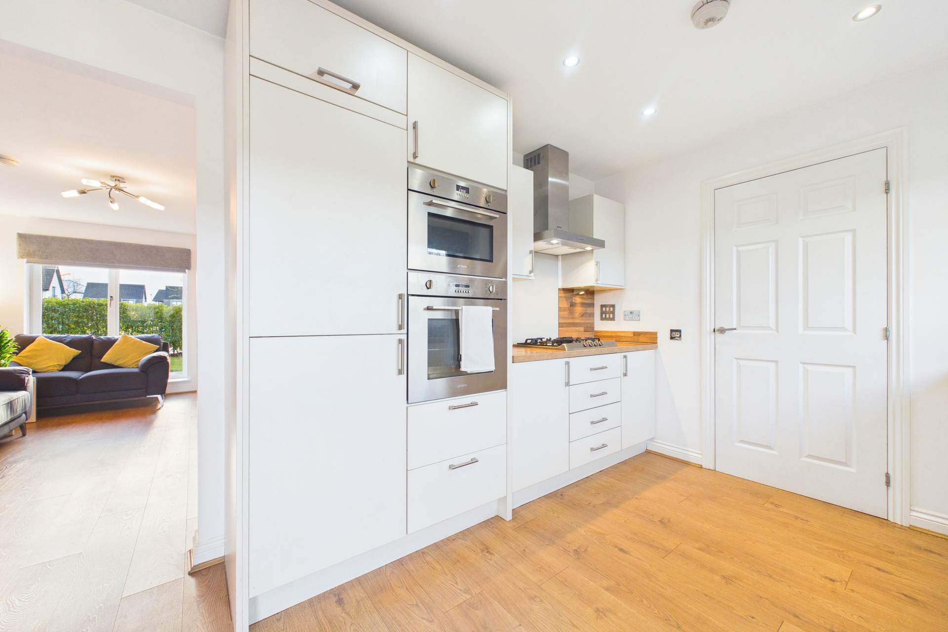 Oakbank Crescent, Uddingston