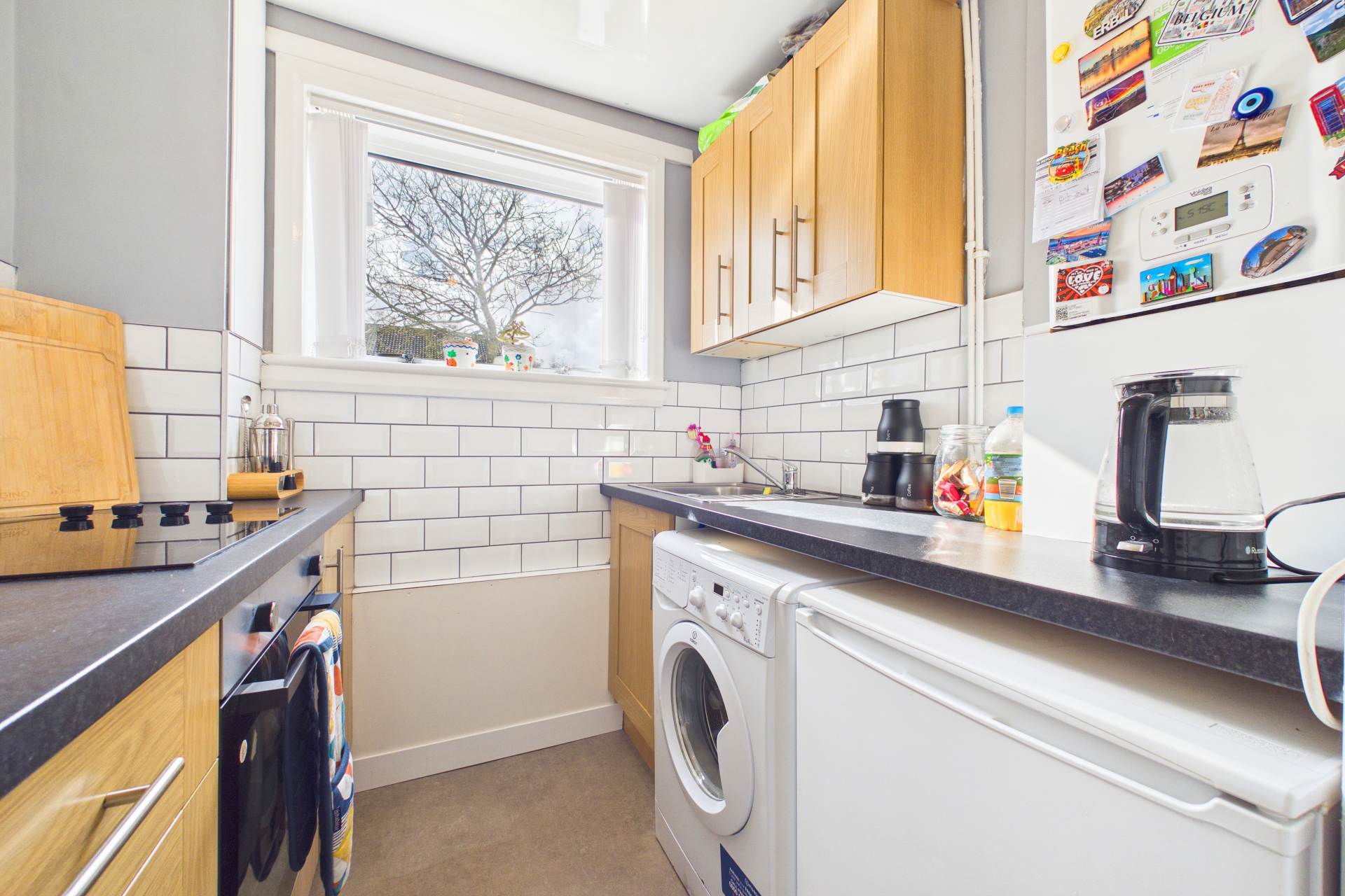 Greenfield Quadrant, Newarthill