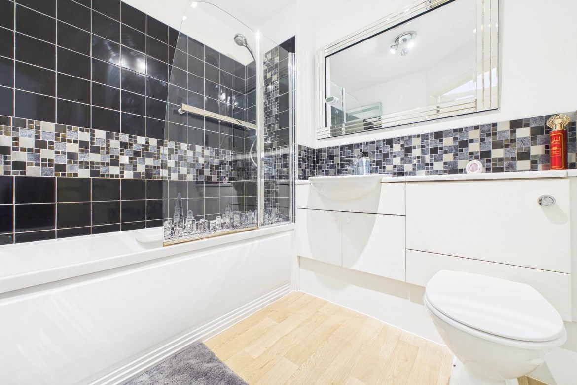 Images for Dunnet Court, Blantyre