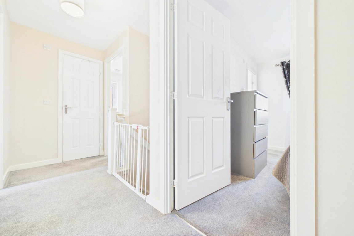 Images for Cullen Crescent, Carluke