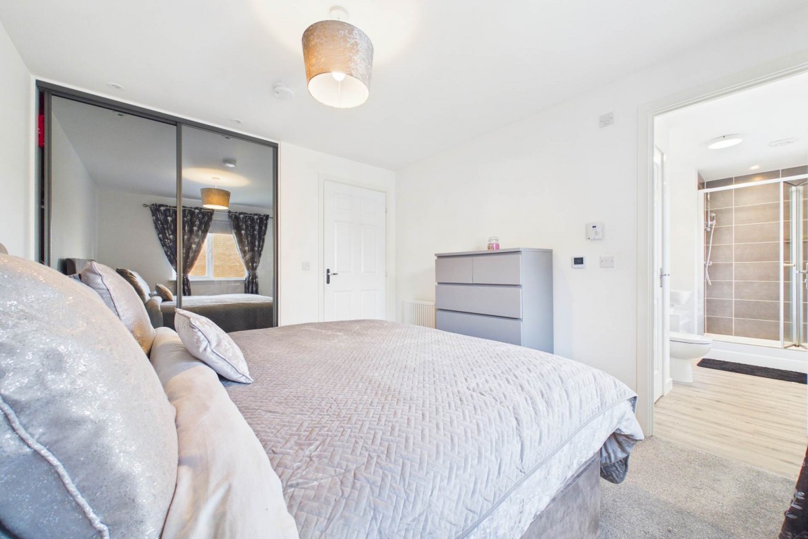 Images for Cullen Crescent, Carluke