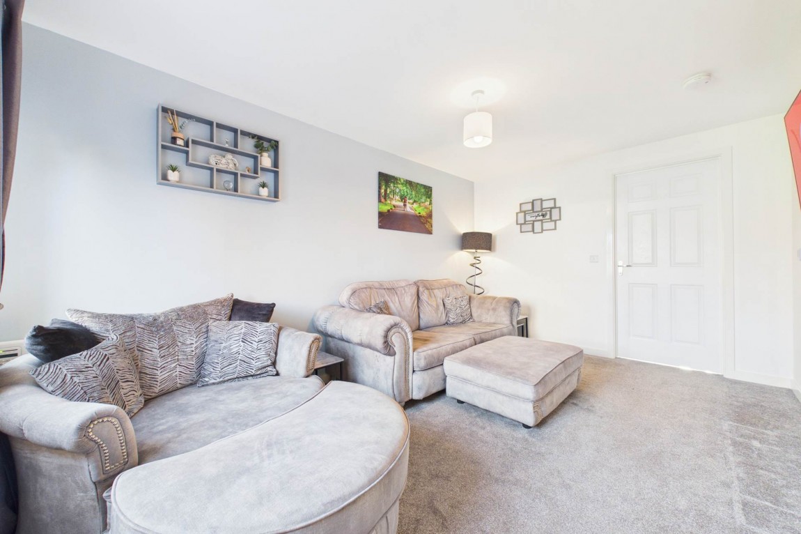 Images for Cullen Crescent, Carluke