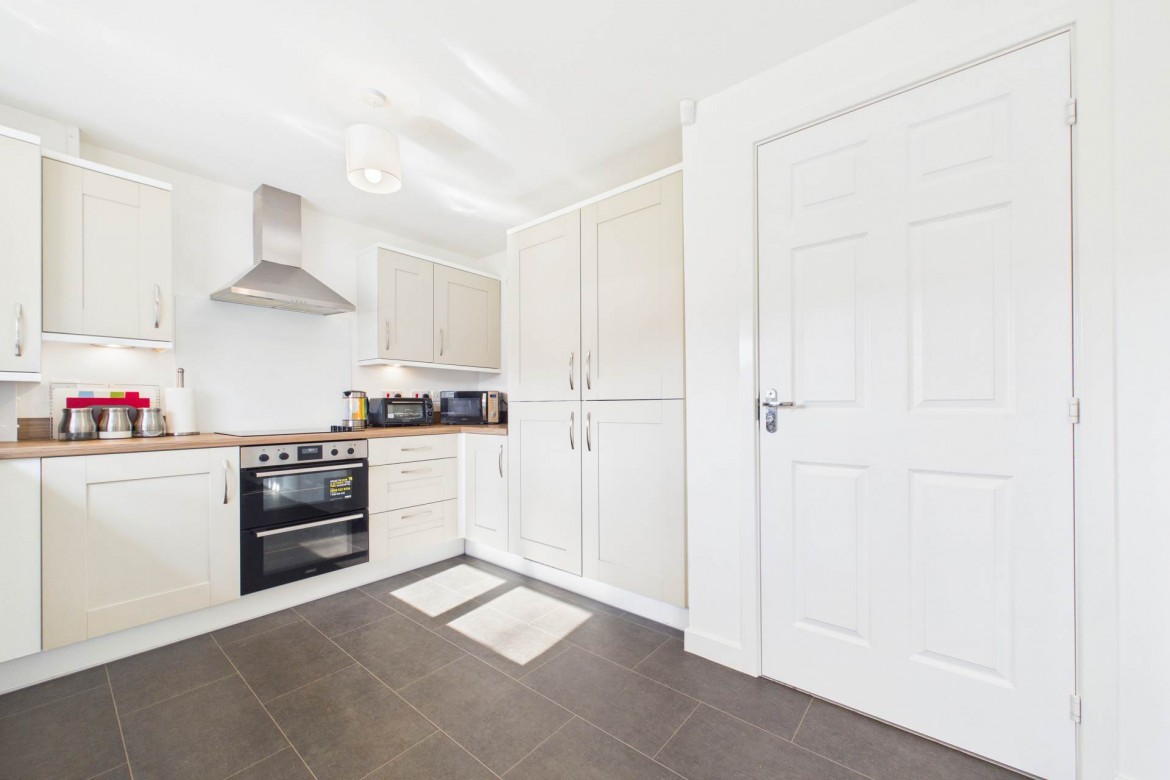 Images for Cullen Crescent, Carluke