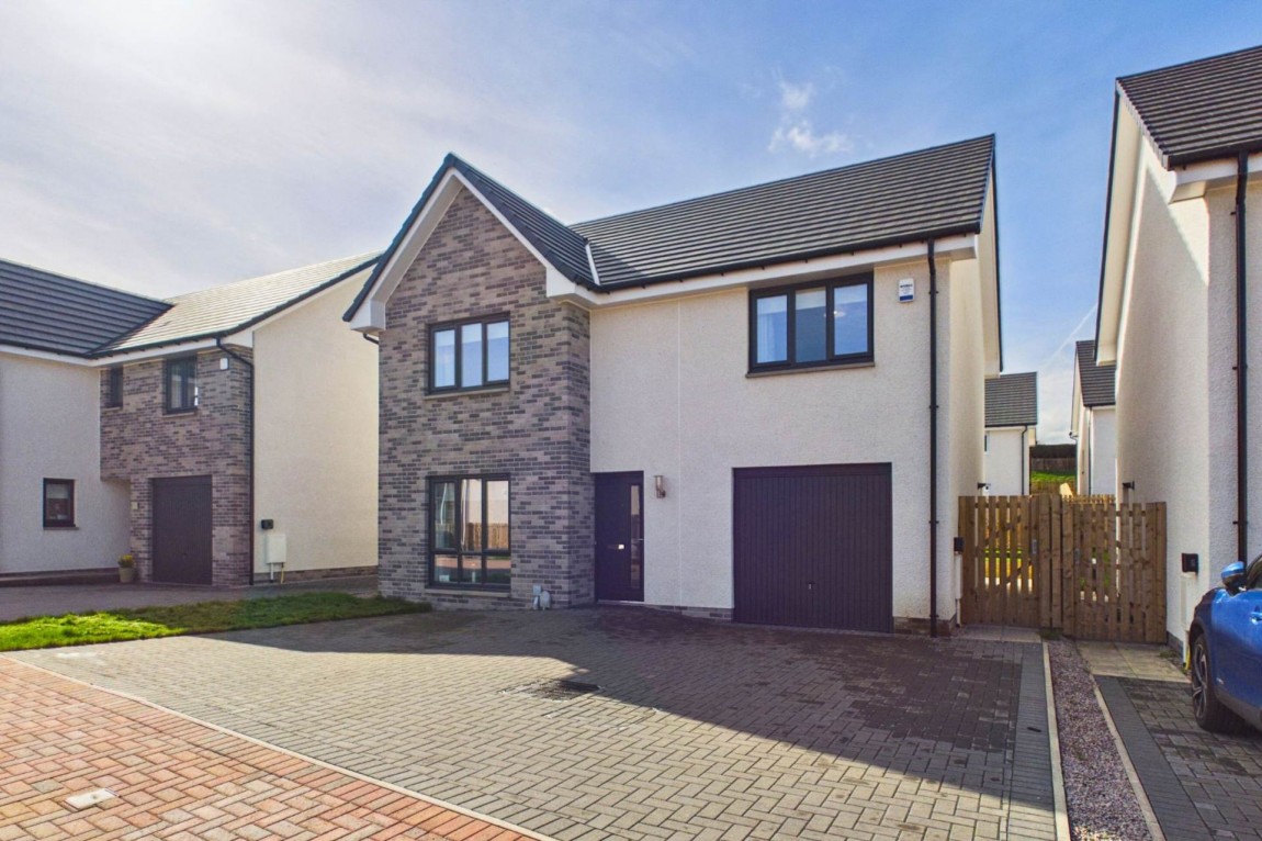 Images for Hewer Lane, Hamilton