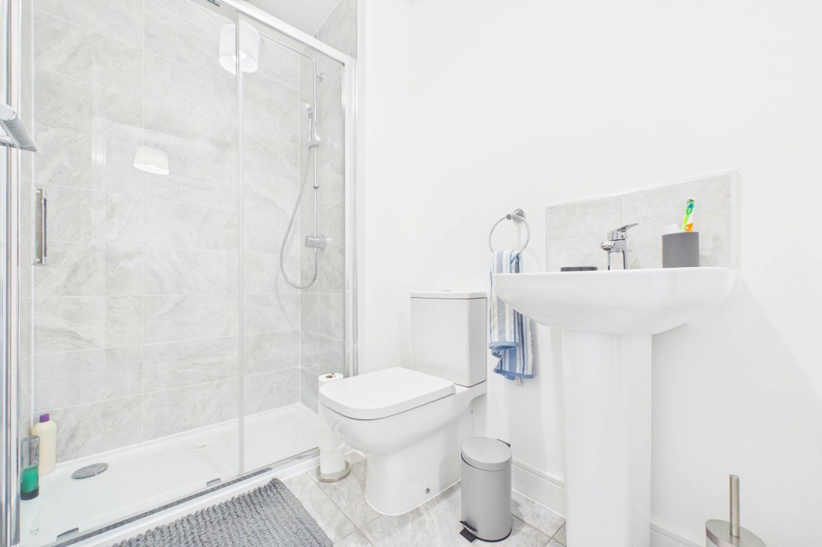 Images for Hewer Lane, Hamilton