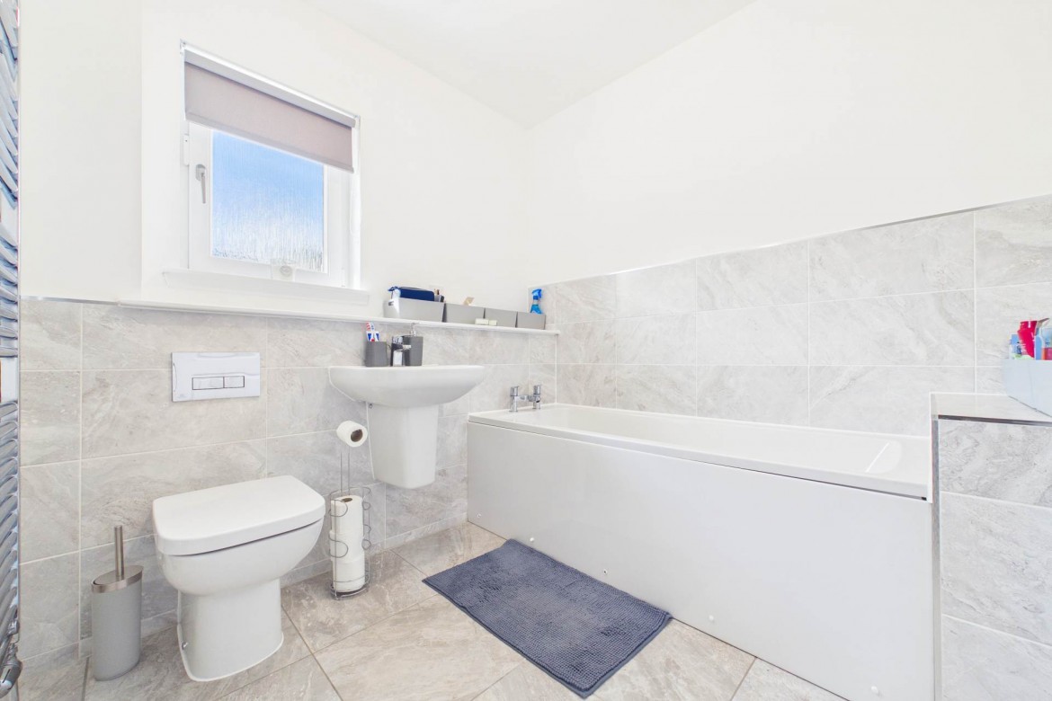 Images for Hewer Lane, Hamilton