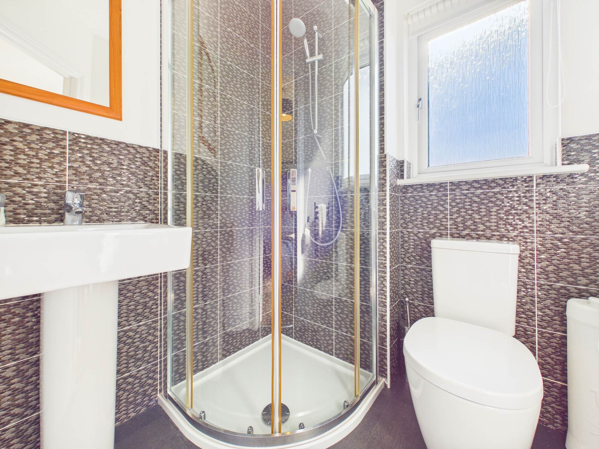 Honeybee Avenue, Cambuslang