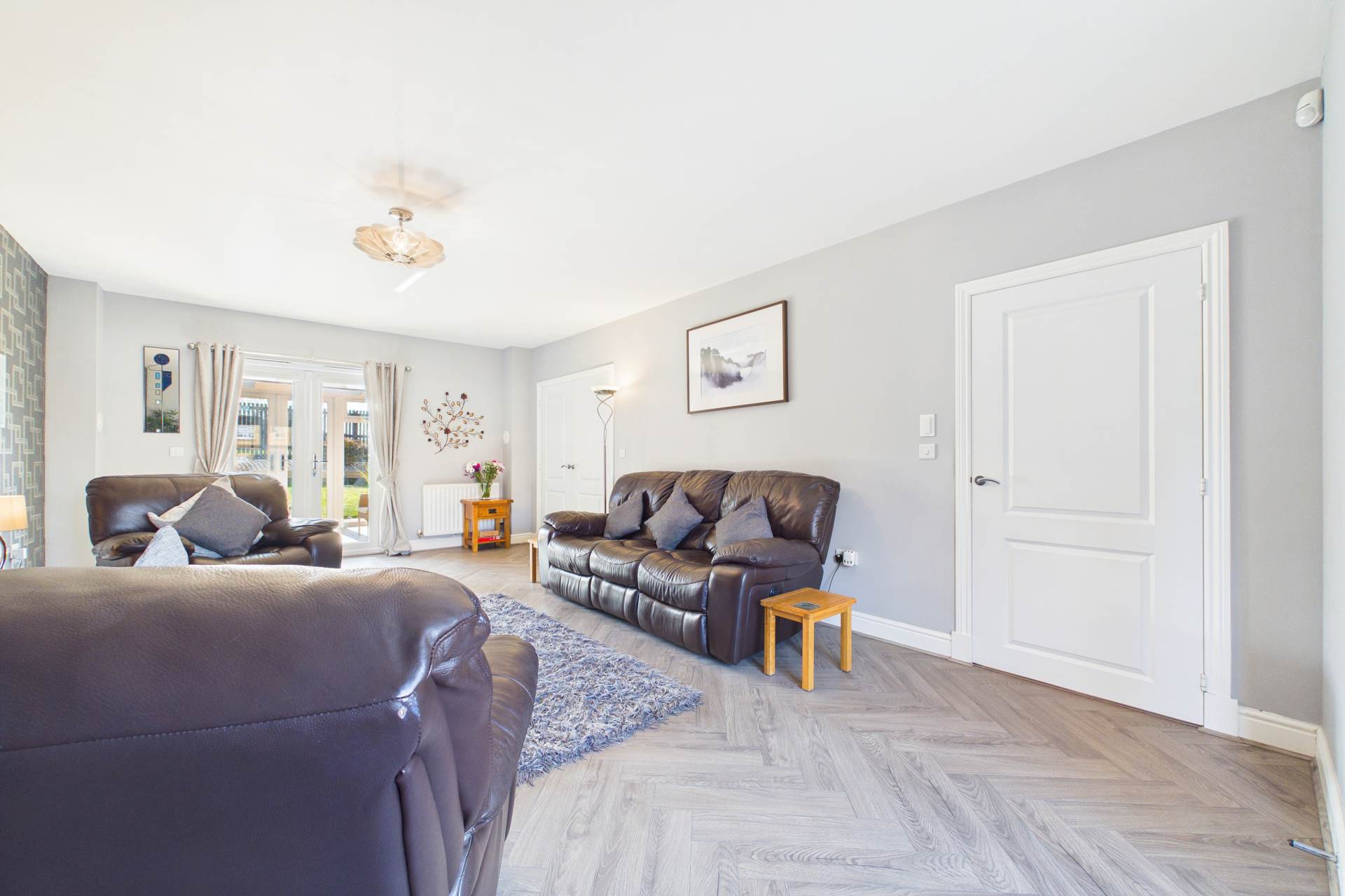 Honeybee Avenue, Cambuslang